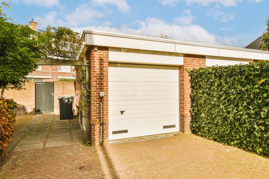 The Solar Resale Question, Answered Honestly